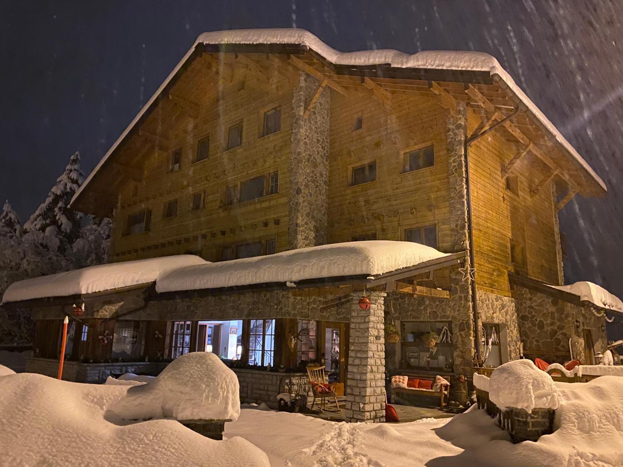 Colorado Riders Chalet Crans-Montana Exterior foto