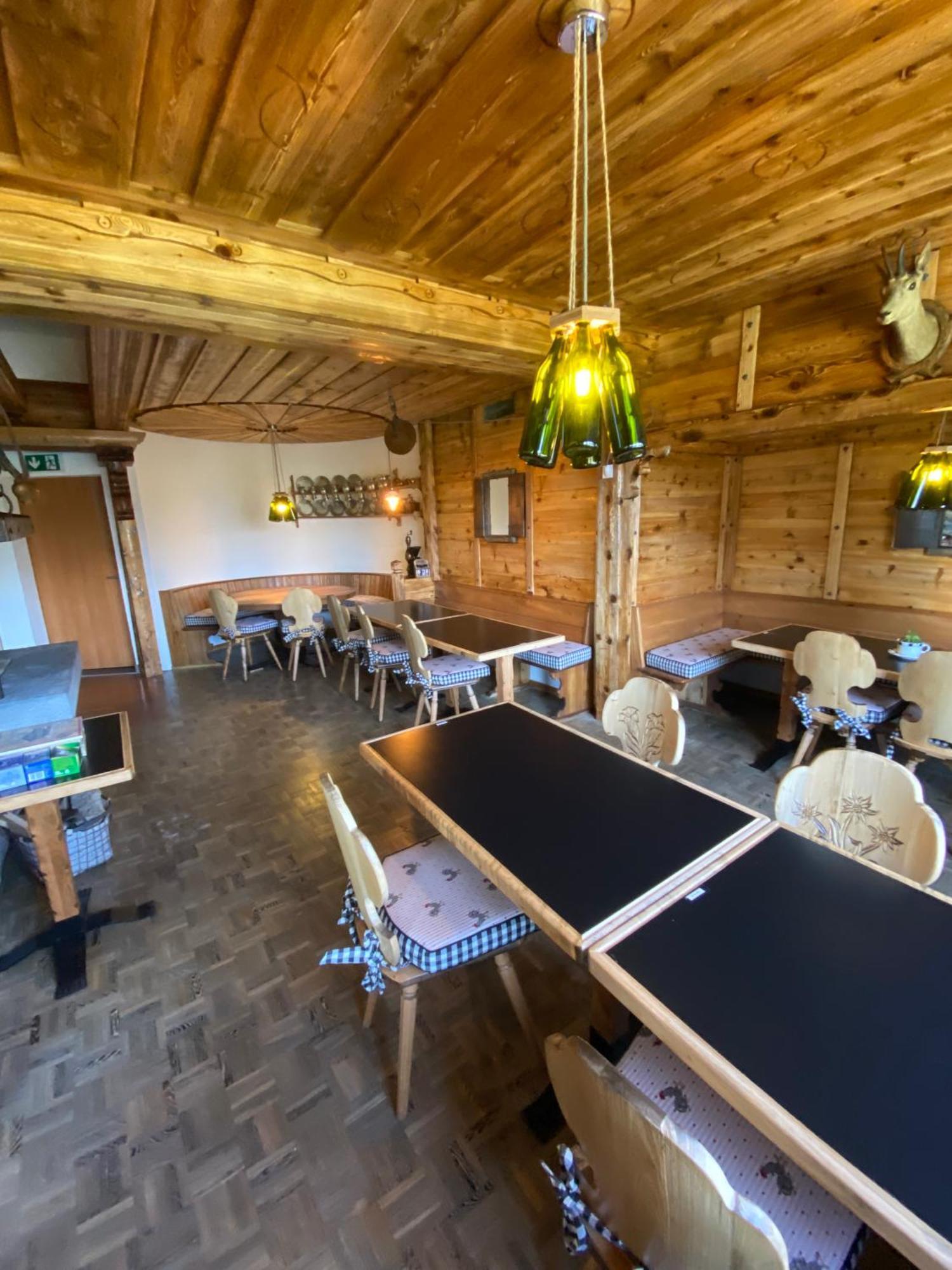 Colorado Riders Chalet Crans-Montana Exterior foto